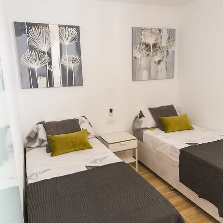 Apartment Alessandra *