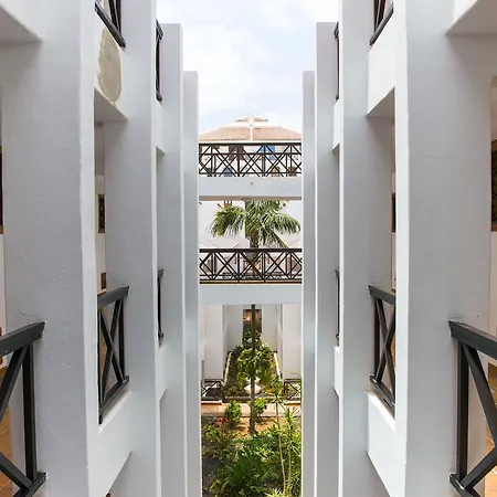 Alessandra Apartment *
